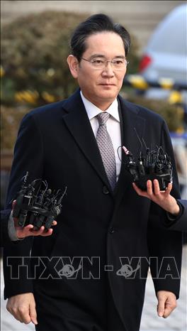 Chủ tịch Tập đoàn điện tử Samsung Lee Jae Yong tới Tòa án cấp cao Seoul, Hàn Quốc, ngày 3/2/2025. Ảnh: Yonhap/TTXVN