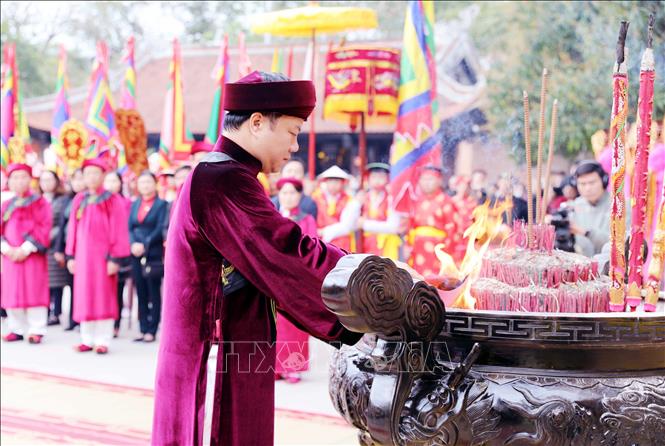 Chủ tịch UBND huyện Hạ Hòa (Phú Thọ) Nguyễn Ngọc Anh tại lễ tri ân công đức Tổ Mẫu Âu Cơ. Ảnh: Tạ Toàn - TTXVN