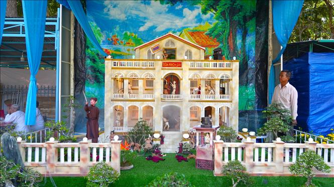 Mô hình tái hiện lại trận đánh của anh hùng dân tộc Nguyễn Trung Trực chiếm đồn Rạch Giá. Ảnh: Minh Phú - TTXVN