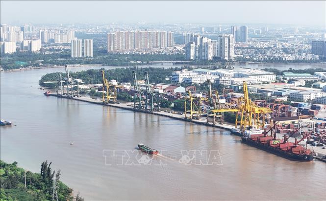 The port complex in Ho Chi Minh City. VNA Photo: Hồng Đạt