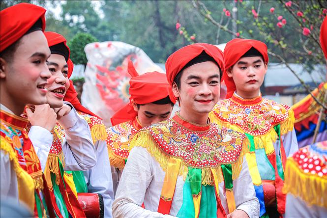 Biểu diễn điệu múa 