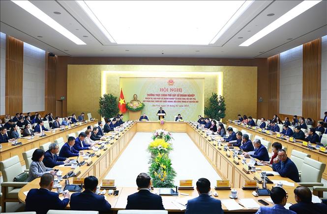 Hội nghị Thường trực Chính phủ gặp gỡ doanh nghiệp. Ảnh: Dương Giang-TTXVN 
