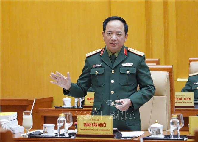 Thượng tướng Trịnh Văn Quyết, Bí thư Trung ương Đảng, Ủy viên Thường vụ Quân ủy Trung ương, Chủ nhiệm Tổng cục Chính trị QĐND Việt Nam phát biểu. Ảnh: TTXVN phát 