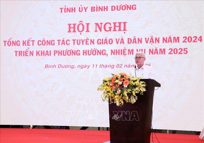 Bí thư Tỉnh ủy Bình Dương Nguyễn Văn Lợi phát biểu. Ảnh: Dương Chí Tưởng - TTXVN 