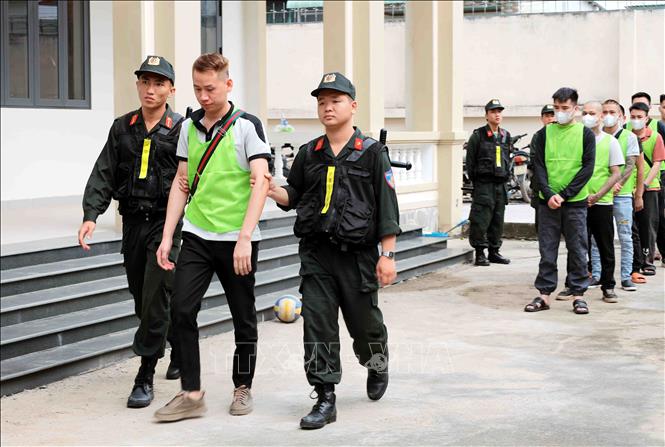 Các nghi phạm bị bắt giữ. Ảnh: TTXVN phát