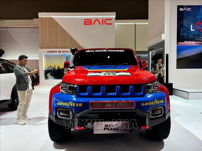 Sản phẩm ô tô của hãng xe BAIC, Trung Quốc. Ảnh: Văn Phong - PV TTXVN tại Indonesia