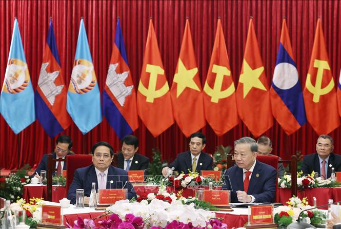 Tổng Bí thư Tô Lâm và Thủ tướng Phạm Minh Chính tại cuộc gặp. Ảnh: Thống Nhất – TTXVN