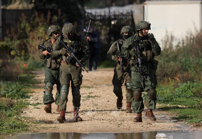 Binh sĩ Israel được triển khai tại thành phố Tulkarm, Bờ Tây. Ảnh: THX/TTXVN