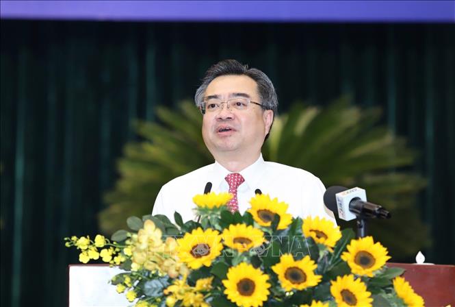 Ông Nguyễn Thanh Nghị, Phó Bí thư Thường trực Thành ủy Thành phố Hồ Chí Minh, phát biểu tại buổi họp mặt. Ảnh: TTXVN phát