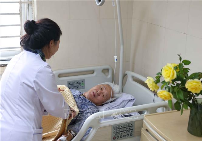 Với phương châm “Tất cả vì sự hài lòng của người bệnh”, Bệnh viện Nội tiết Trung ương luôn nỗ lực với mục tiêu trở thành bệnh viện chuyên khoa điều trị bệnh lý nội tiết và rối loạn chuyển hóa toàn diện, dẫn đầu tại Việt Nam. Ảnh: Thanh Tùng - TTXVN