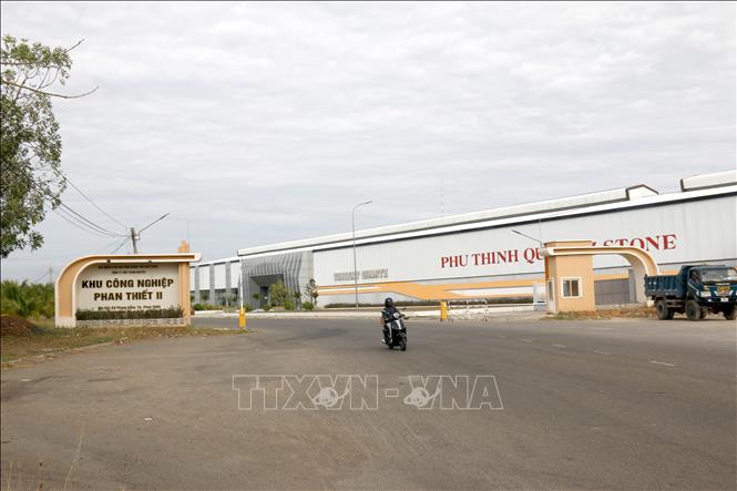 Khu công nghiệp Phan Thiết 2 đã tiến hành xây dựng hoàn chỉnh hạ tầng, thu hút đầu tư đạt 75%. Ảnh: Nguyễn Thanh - TTXVN