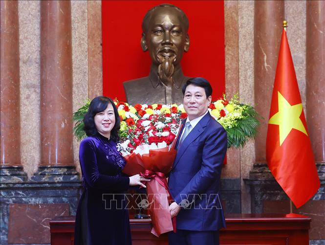 Chủ tịch nước Lương Cường chúc mừng ngành Y tế nhân kỷ niệm 70 năm Ngày Thầy thuốc Việt Nam. Ảnh: Lâm Khánh – TTXVN