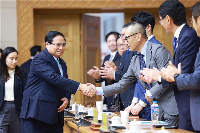 Prime Minister Pham Minh Chinh and Japanese businesses. VNA Photo: Dương Giang 