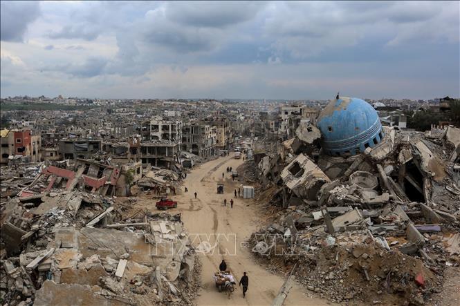 Cảnh đổ nát do chiến sự tại Beit Hanoun, Dải Gaza, ngày 19/2/2025. Ảnh: THX/TTXVN
