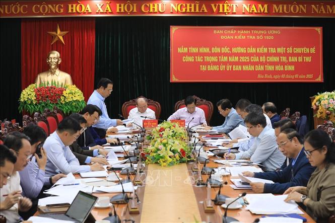 Quang cảnh buổi làm việc. Ảnh: Trọng Đạt-TTXVN