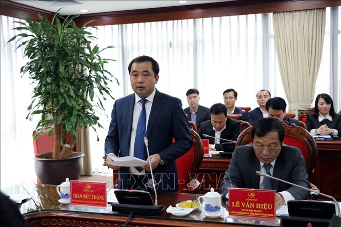 Bí thư Tỉnh ủy Hải Dương Trần Đức Thắng phát biểu tại buổi làm việc với Ban Thường vụ Tỉnh ủy Hải Dương. Ảnh: Mạnh Tú - TTXVN