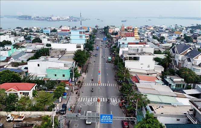 The centre of Binh Khanh commune, the first destination to Can Gio district. VNA Photo: Hồng Đạt