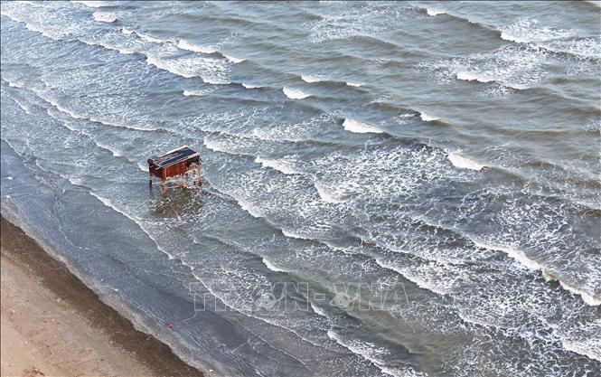 Can Gio beach is a must-visit destination for tourists. VNA Photo: Hồng Đạt