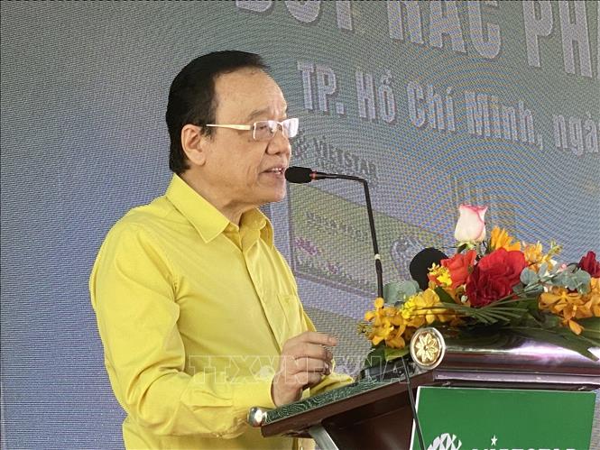 Ông Ngô Như Hùng Việt, Tổng Giám đốc Công ty Cổ phần VietStar, phát biểu tại buổi lễ. Ảnh: Hồng Giang - TTXVN.