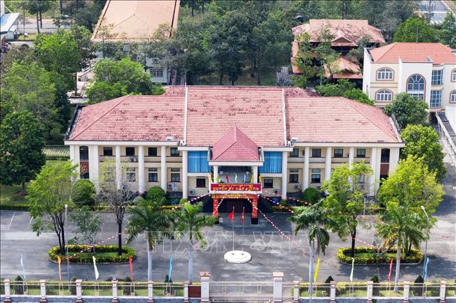 Huyện ủy Dầu Tiếng. Ảnh: Hồng Đạt - TTXVN
