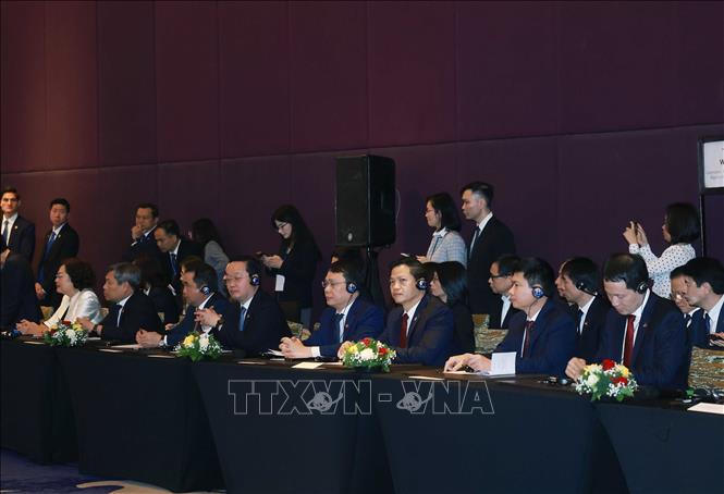 Businesses attend the dialogue. VNA Photo: Thống Nhất