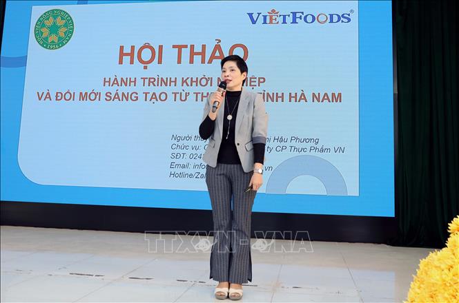 Bà Lê Thị Hậu Phương, Giám đốc Công ty Cổ phần thực phẩm Việt Nam (Vietfoods) với tham luận 