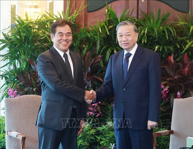 Party General Secretary To Lam receives Lee Chong Min, Founder and Managing Partner of CMIA Capital Partners. VNA Photo: Thống Nhất