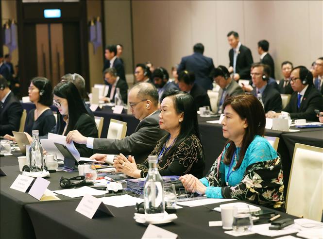 Đại diện doanh nghiệp hai nước tham dự Tọa đàm. Ảnh: Thống Nhất – TTXVN