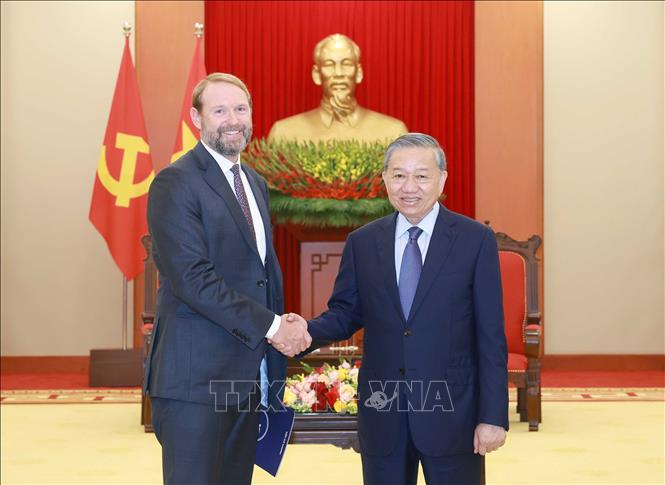 Tổng Bí thư Tô Lâm tiếp ông Nate Franklin, nhà sáng lập và Chủ tịch Tập đoàn Pacifico Energy (PE), Hoa Kỳ. Ảnh: Thống Nhất – TTXVN