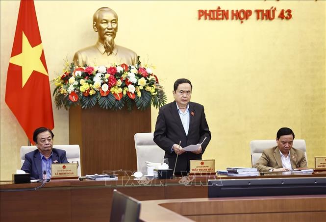 NA Chairman Tran Thanh Man speaks at the closing session. VNA Photo: Doãn Tấn 
