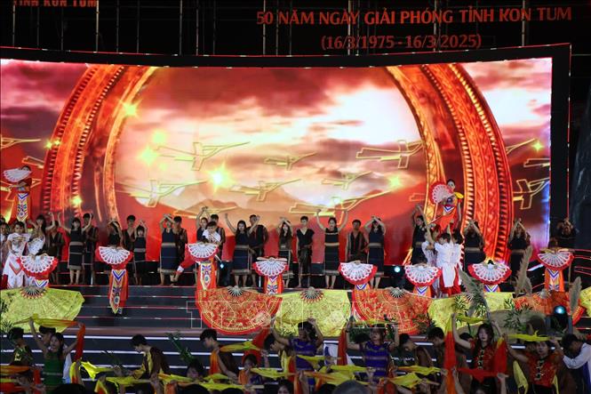 Màn biểu diễn nghệ thuật với chủ đề 