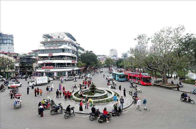 Hanoi plans to renovate the Dong Kinh-Nghia Thuc Square near Hoan Kiem Lake. VNA Photo