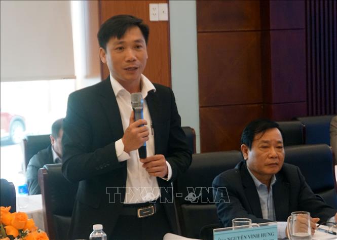 Các nhà khoa học, nhà nghiên cứu phát biểu tại hội thảo. Ảnh: Trịnh Bang Nhiệm - TTXVN