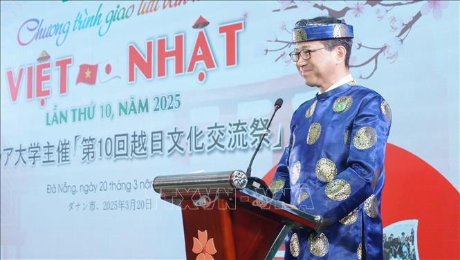 Ông Mori Takero, Tổng lãnh sự Nhật Bản tại thành phố Đà Nẵng phát biểu tại chương trình. Ảnh: Văn Dũng - TTXVN                                                   