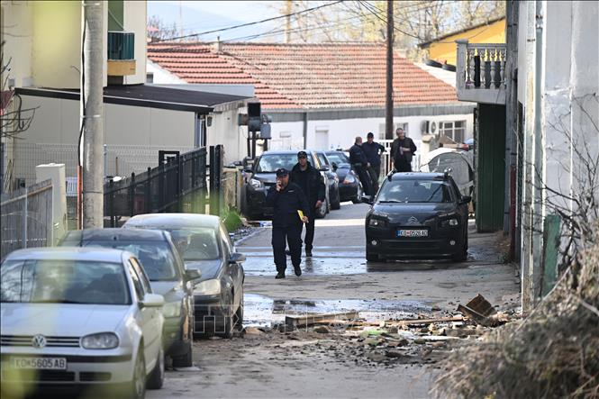 Ngày 16/3/2025, nhà chức trách Bắc Macedonia đã ra lệnh bắt giữ 4 người bị tình nghi liên quan đến vụ hỏa hoạn tại hộp đêm Club Pulse ở thị trấn Kocani, khiến 59 người thiệt mạng, 155 người bị thương. Ảnh: Hiện trường vụ cháy hộp đêm. THX/TTXVN