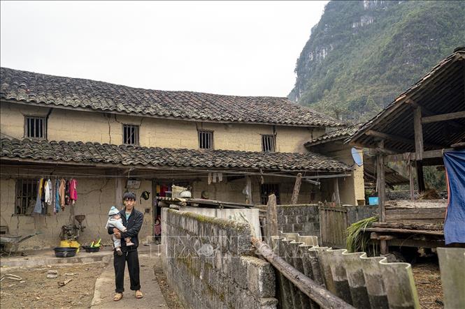 Nhà trình tường của người dân tại xã Phó Bảng, huyện Đồng Văn, Hà Giang. Ảnh: Khánh Hoà - TTXVN 