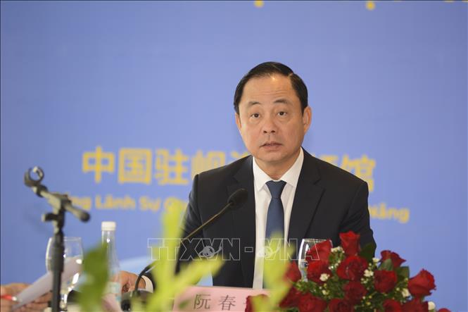 Ông Nguyễn Xuân Bình, Giám đốc Sở Ngoại vụ thành phố Đà Nẵng phát biểu. Ảnh: Văn Dũng-TTXVN