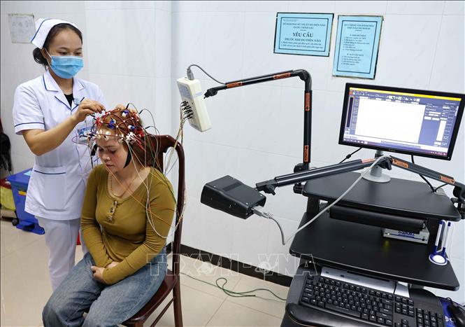 Bệnh viện hiện có 37 khoa, phòng trong đó nhiều khoa, phòng phát triển mạnh như: Khoa Hồi sức tích cực và Chống độc, Khoa Cấp cứu - Can thiệp tim mạch, Khoa Chấn thương chỉnh hình… Ảnh: Thanh Tùng - TTXVN