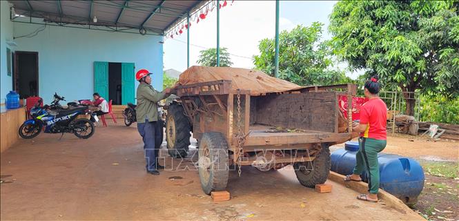 Căn nhà khang trang của anh Rơ Châm Nek, một hộ dân người Campuchia khá giả ở làng Triêl. Ảnh: Hoài Nam - TTXVN