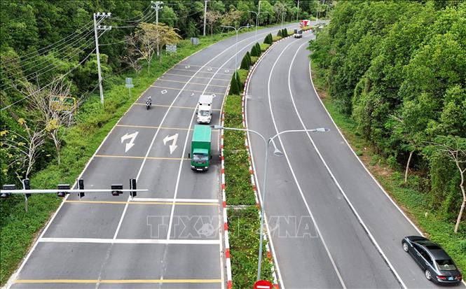 Rung Sac road is a key highlight of Can Gio district’s transportation network. VNA Photo: Hồng Đạt 