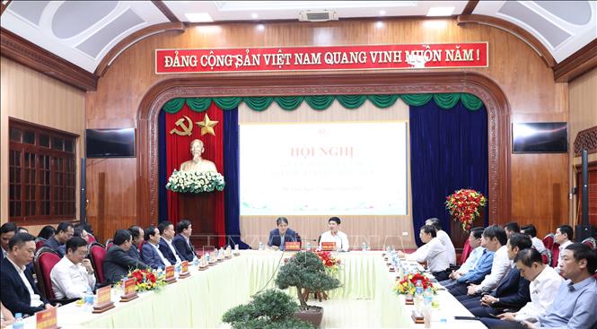 Quang cảnh buổi làm việc. Ảnh: Thanh Tuấn - TTXVN