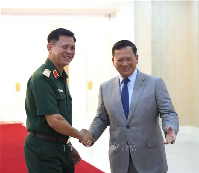 Thủ tướng Vương quốc Campuchia Samdech Thipadei Hun Manet tiếp Trung tướng Nguyễn Trường Thắng. Ảnh: Huỳnh Thảo - PV TTXVN tại Campuchia 
