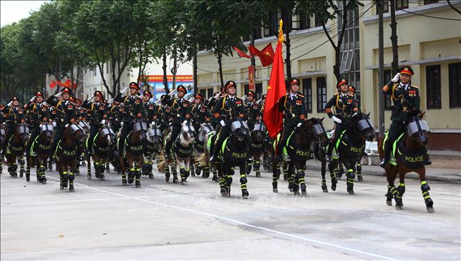 Khối kỵ binh của Cảnh sát cơ động tham gia hợp luyện. Ảnh: Lê Xuân-TTXVN