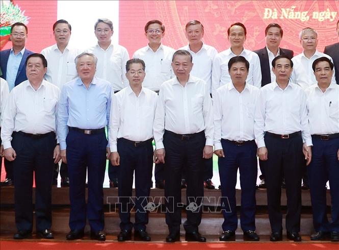 Tổng Bí thư Tô Lâm với các đại biểu. Ảnh: Thống Nhất – TTXVN