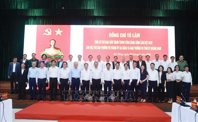 Tổng Bí thư Tô Lâm với các đại biểu. Ảnh: Thống Nhất – TTXVN