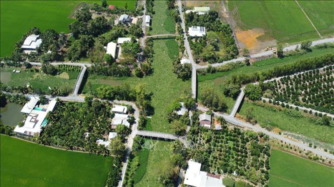 Hong Ngu - Vung Hung canal starts in Hong Ngu city was built dug in 1977, bringing fresh water from Tien River to Dong Thap Muoi region. Photo by courtesy/VNA