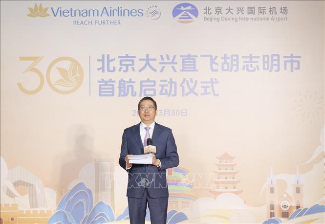 Đại sứ Việt Nam tại Trung Quốc Phạm Thanh Bình phát biểu tại Lễ khai trương. Ảnh: Công Tuyên-PV TTXVN tại Trung Quốc