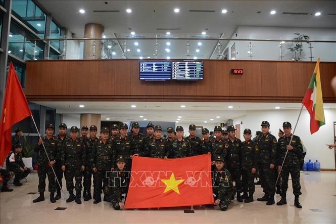 The rescue team of the Vietnam People's Army at the Yangon airport. VNA/Photo by courtesy