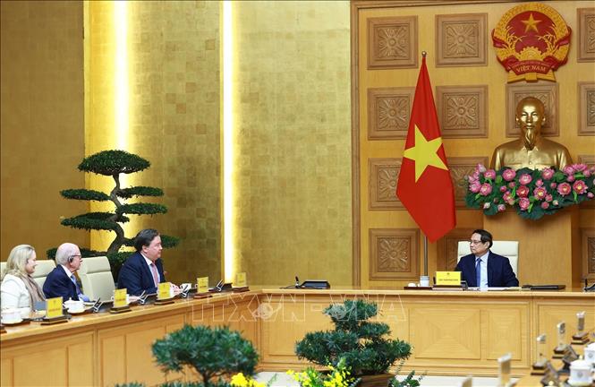Thủ tướng Phạm Minh Chính tiếp lãnh đạo các trường đại học của Hoa Kỳ sang Việt Nam tham dự Chương trình Hợp tác Học thuật Quốc tế (IAPP). Ảnh: Dương Giang-TTXVN
