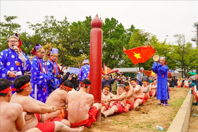 Mỗi đội thi đấu từ 17 - 25 người. Ảnh: Khánh Hoà - TTXVN